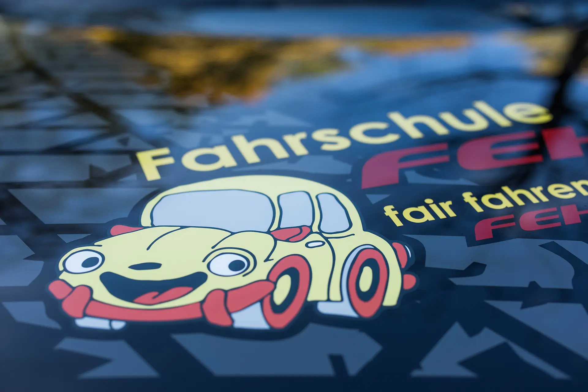 Der Käfer der Fahrschule Fehr